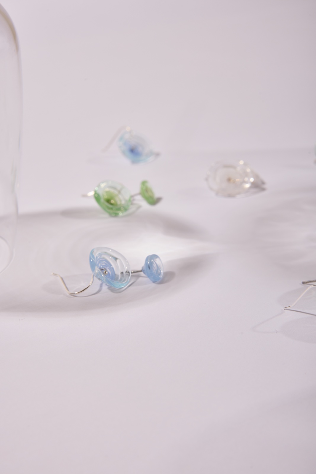 area - e' Artisan Spiral Glass Earrings Detail
